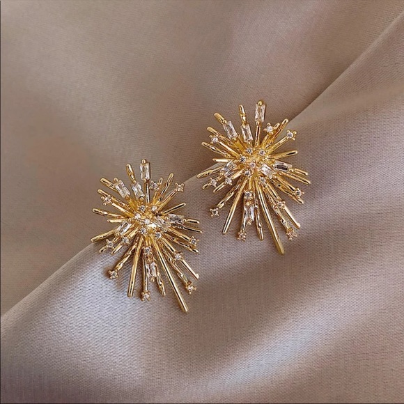 None Jewelry - New Firework Stud Earrings